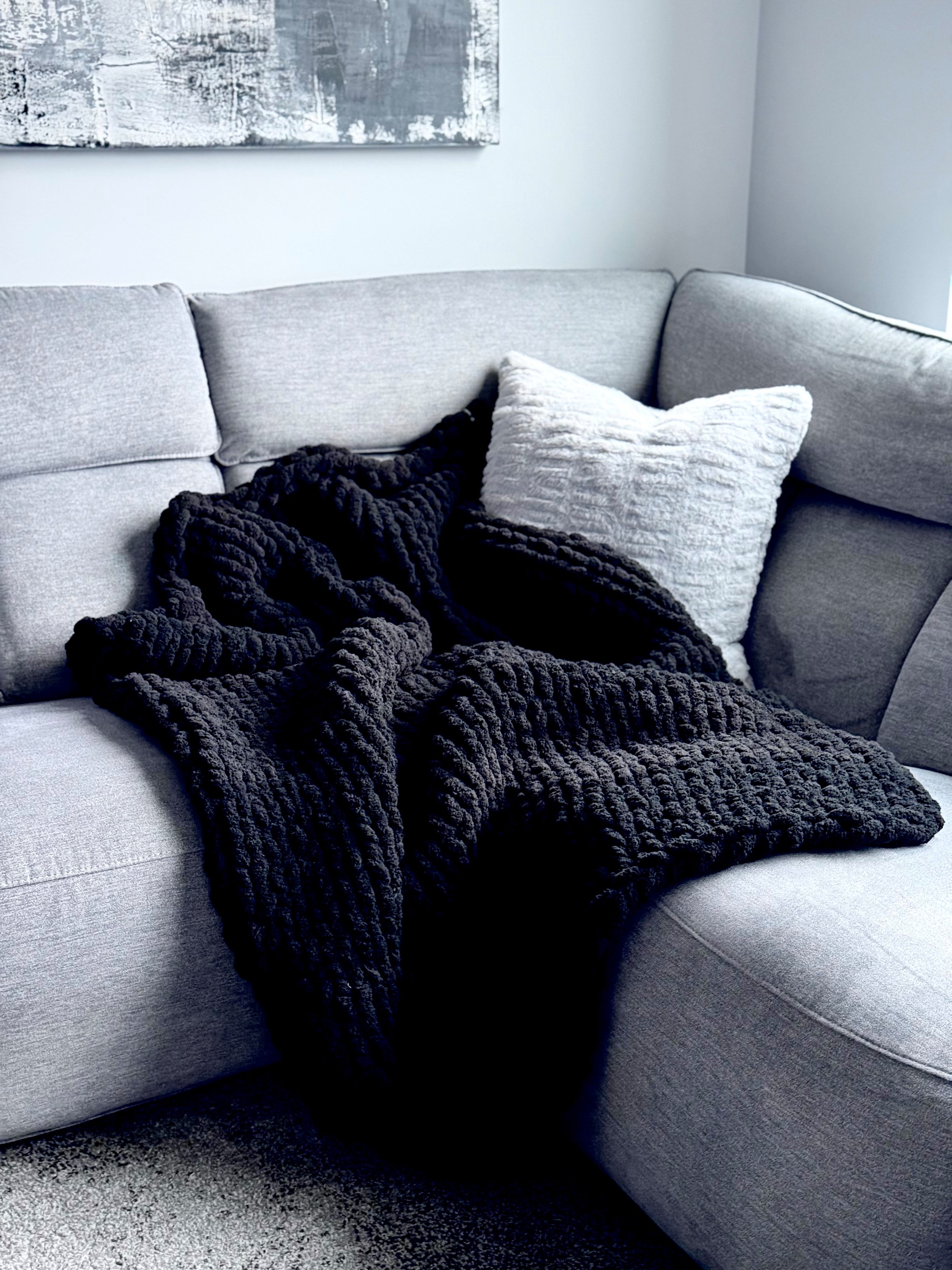 TODAYFUL 完売 Hand Knit Blanket インテリア Hand Knit, Chunky Knit Blanket, Dark Gray, Soft, Comfy - Etsy Canada