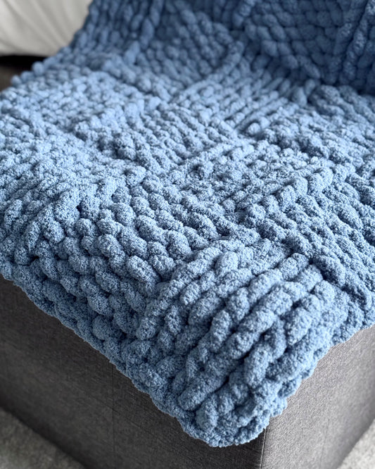 Hand-Knit Chunky Blanket (Patch style)