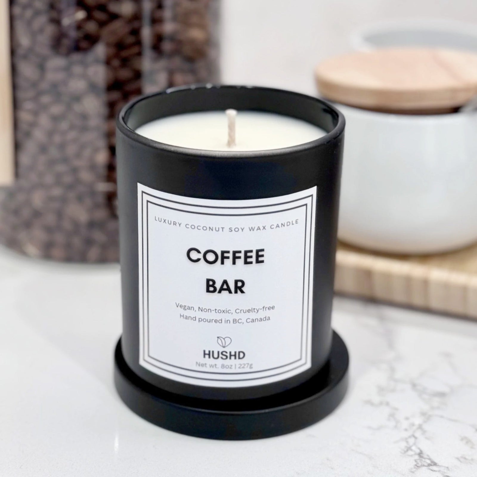 Luxury coconut soy wax candle with espresso scent – handmade in Canada.